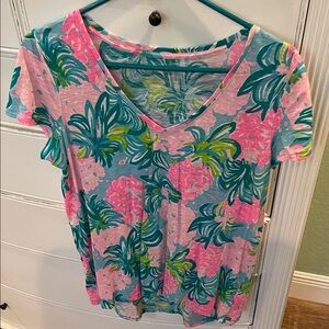 Lilly Pulitzer Pink and Teal Floral V-Neck Short Sleeve Top